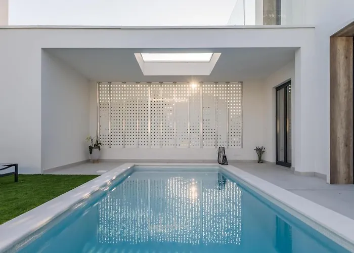 Вилла Botanica Каштела